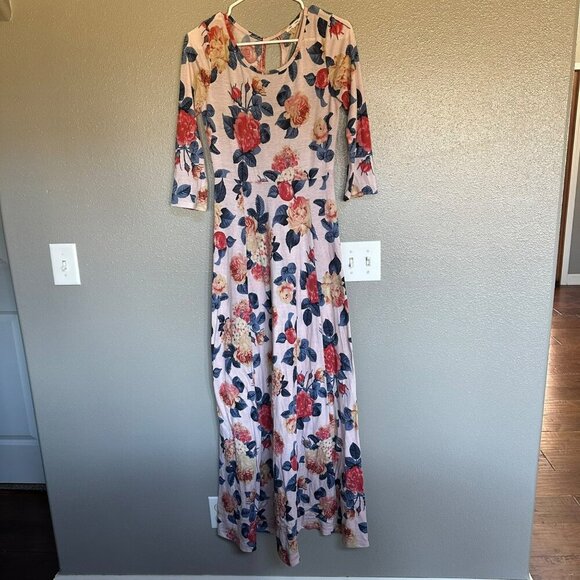 Tea n Rose Floral Print 3/4 Sleeve A-Line Maxi Dress With Keyhole Back size M - Picture 1 of 8